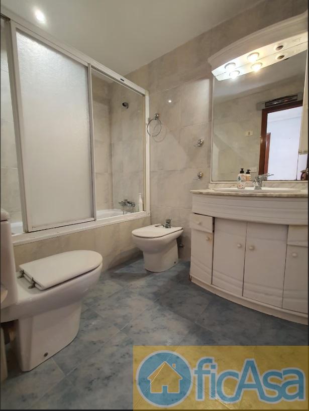 For sale of flat in Castellón