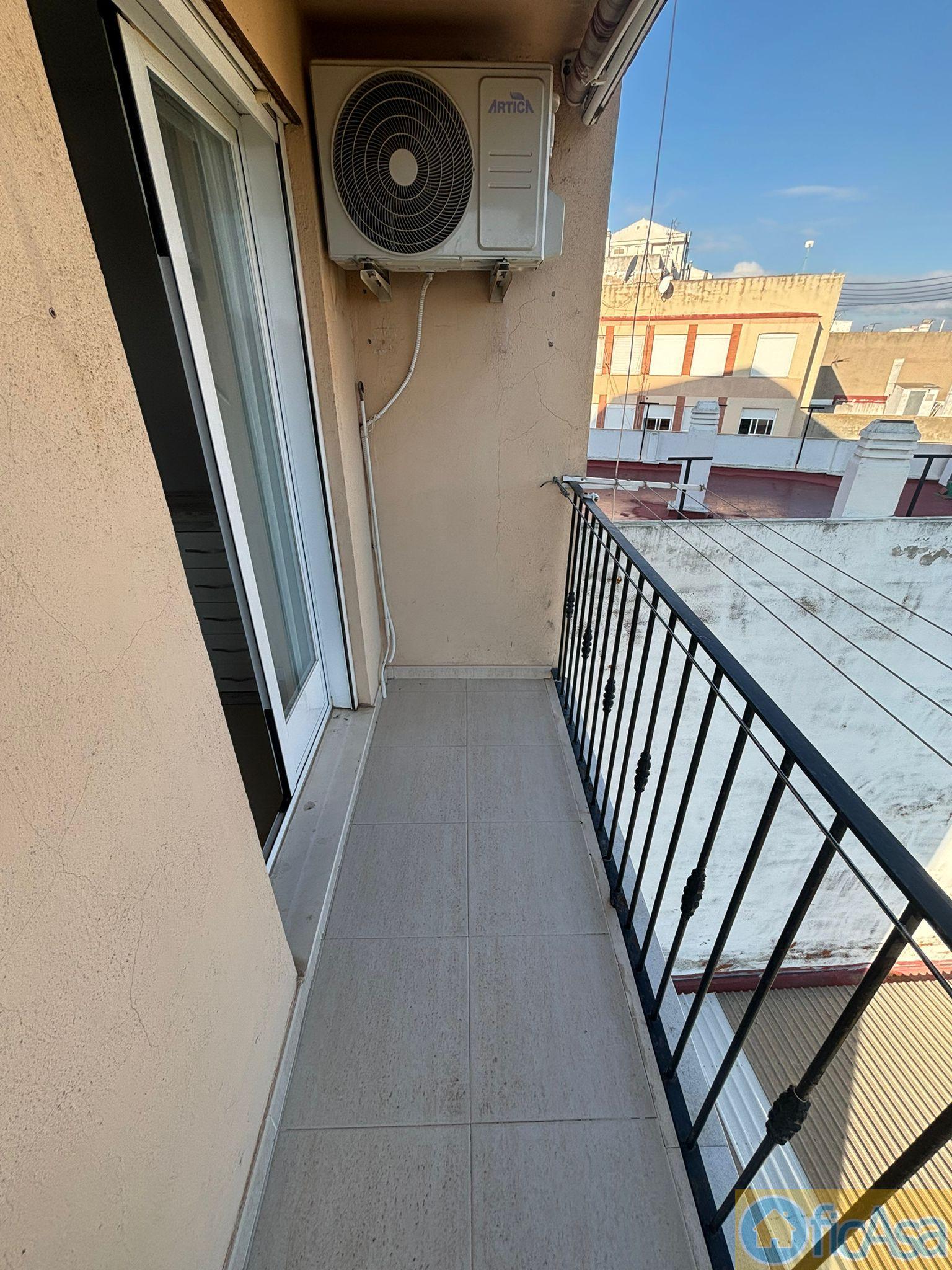 For sale of flat in Castellón