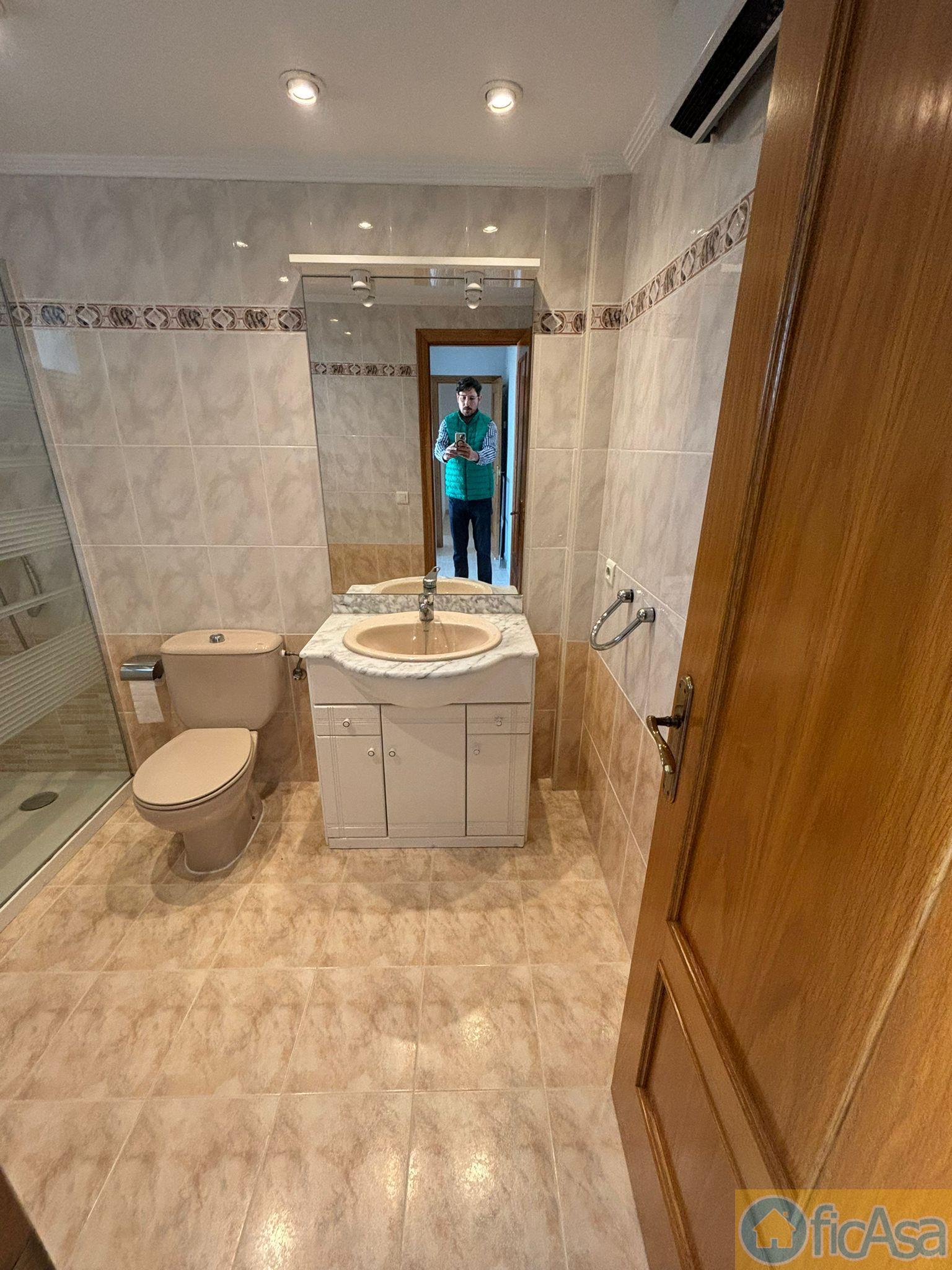 For sale of flat in Castellón