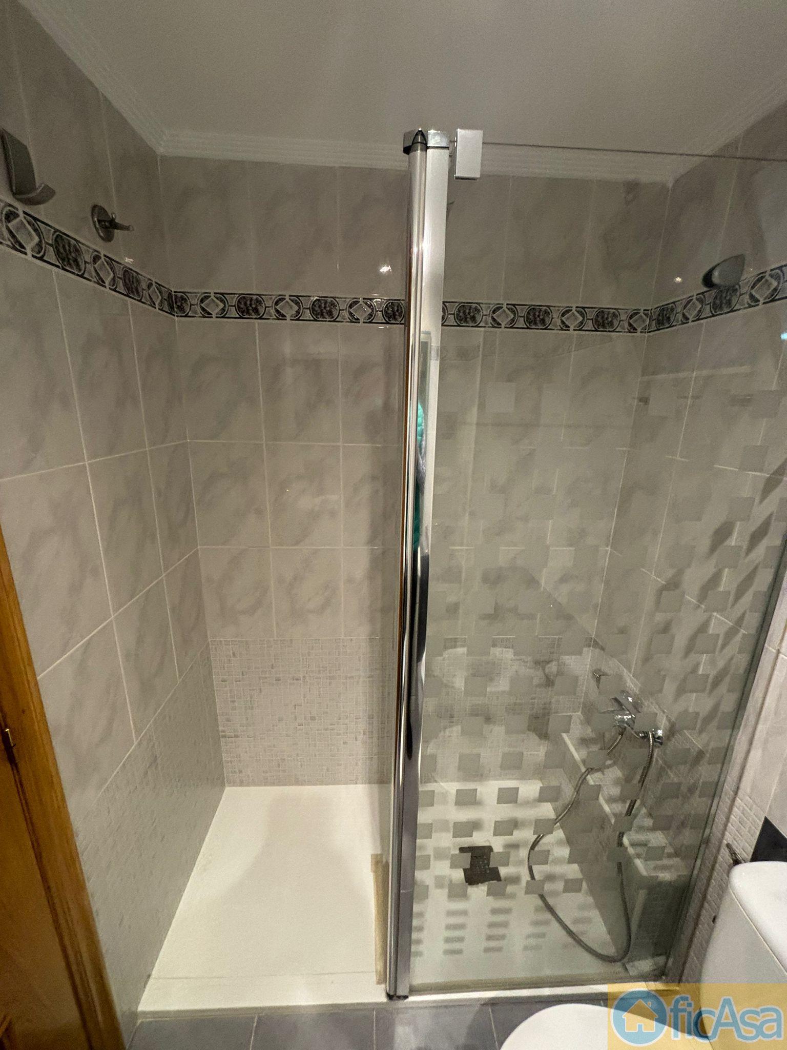For sale of flat in Castellón