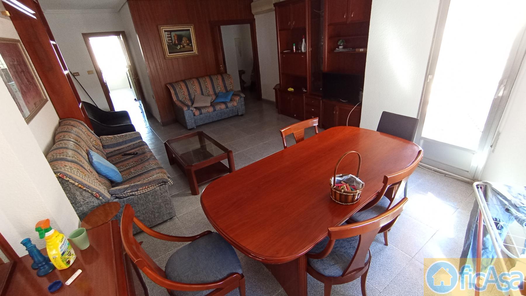 For sale of flat in Castellón