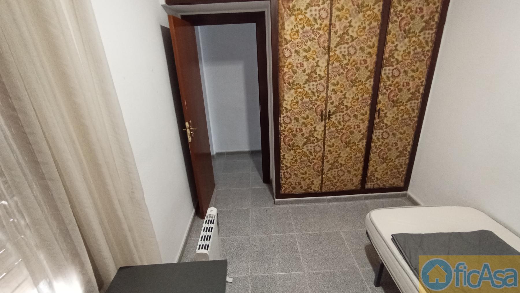 For sale of flat in Castellón