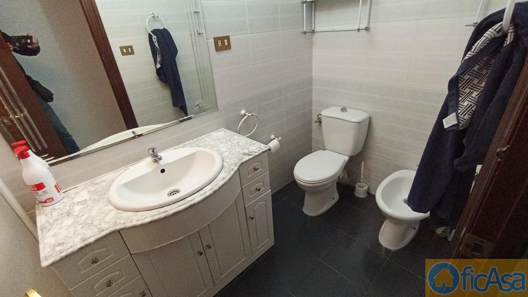 For sale of flat in Castellón