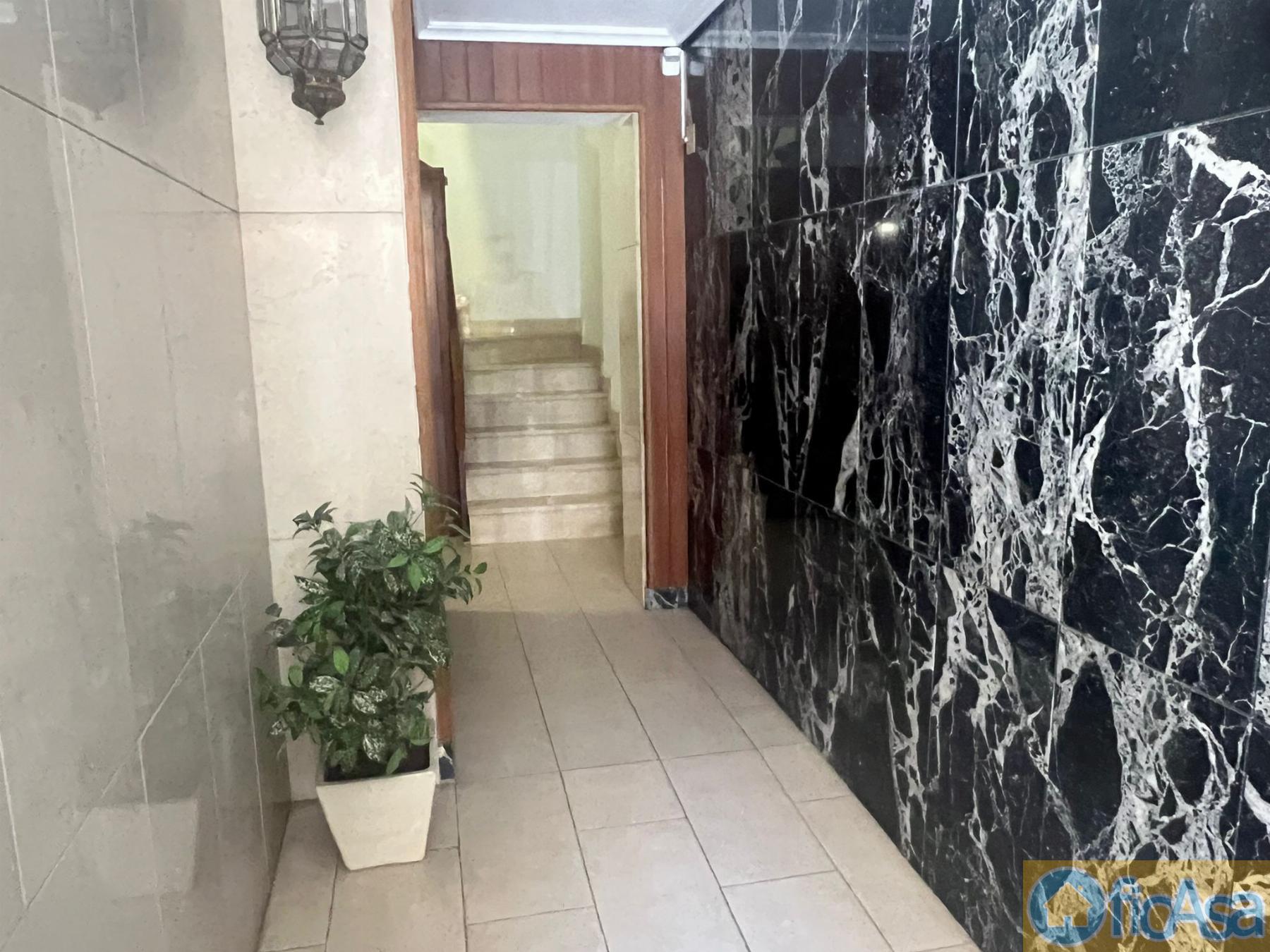 For sale of flat in Castellón