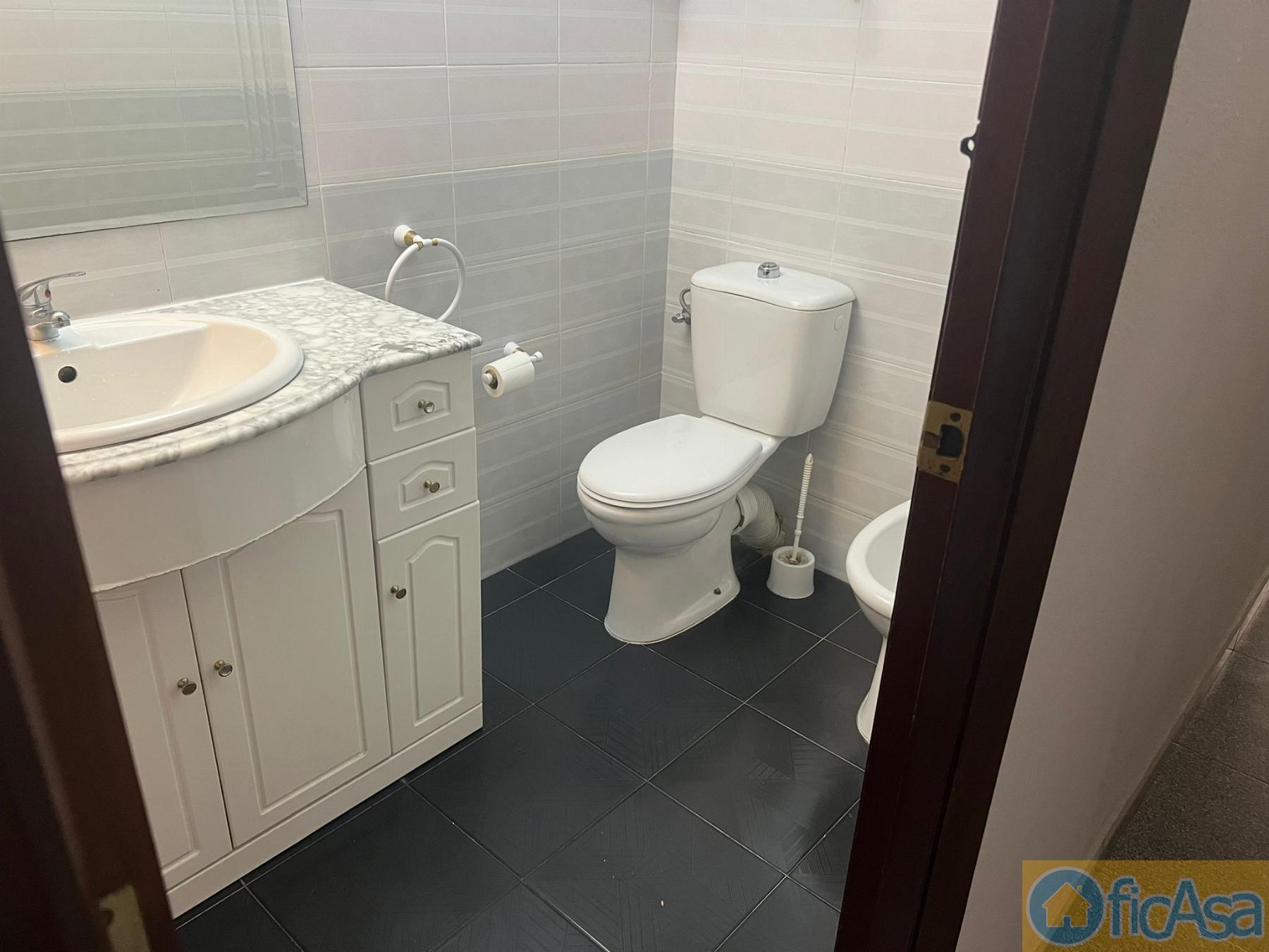 For sale of flat in Castellón