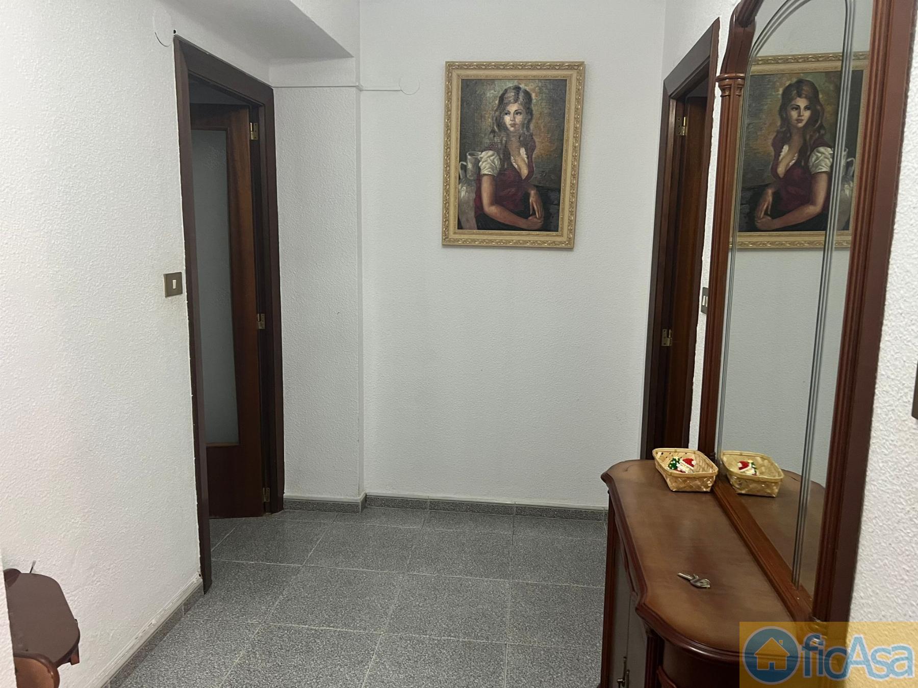 For sale of flat in Castellón