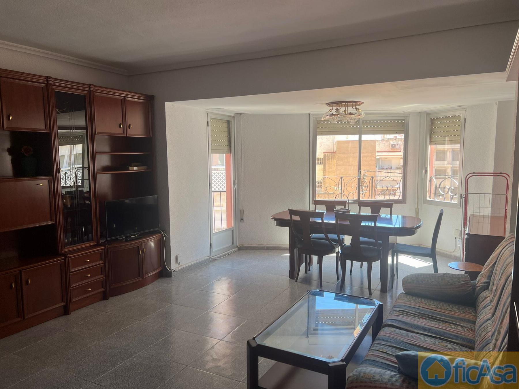 For sale of flat in Castellón