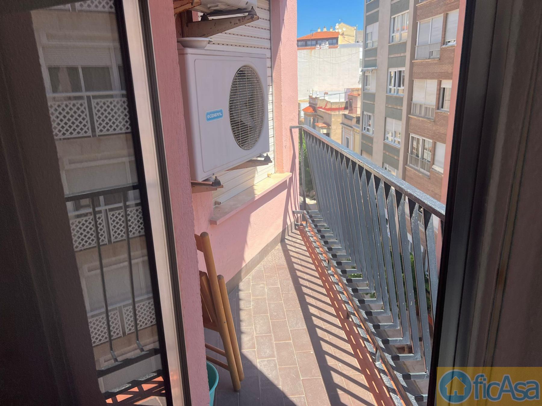 For sale of flat in Castellón