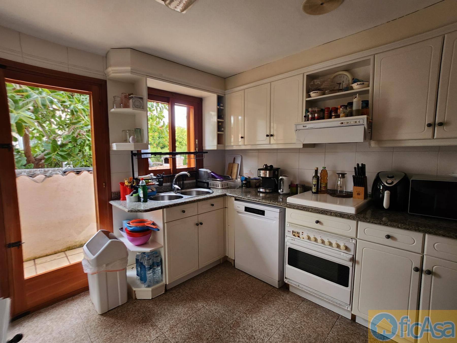 For sale of house in Benicasim