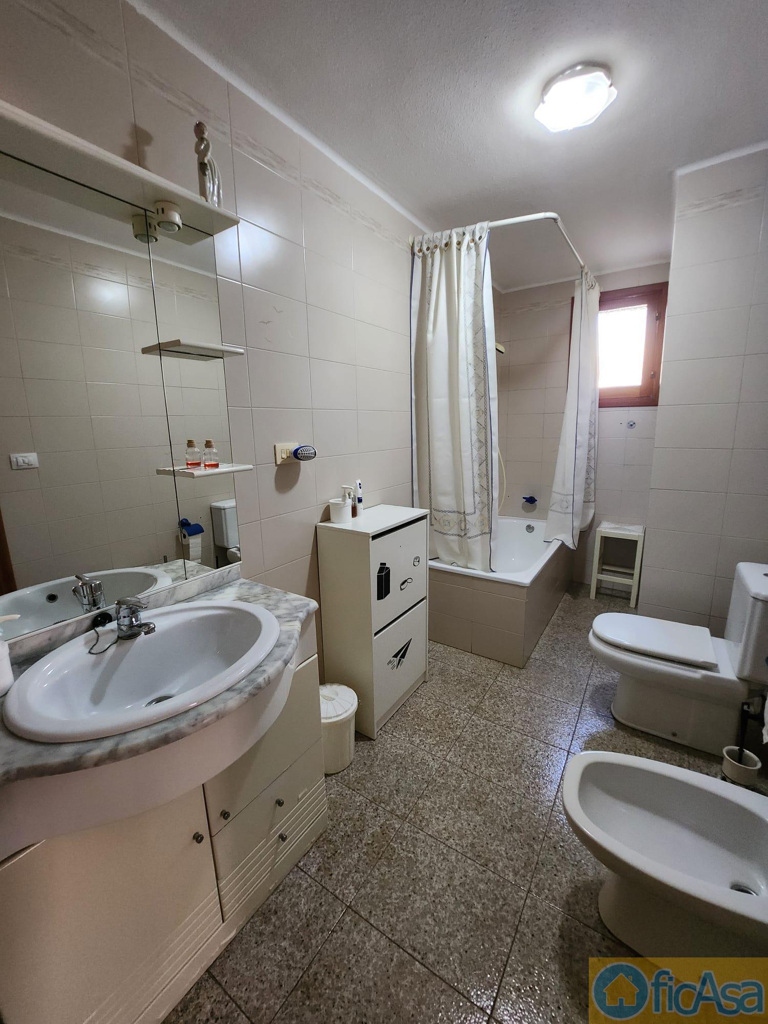 For sale of house in Benicasim
