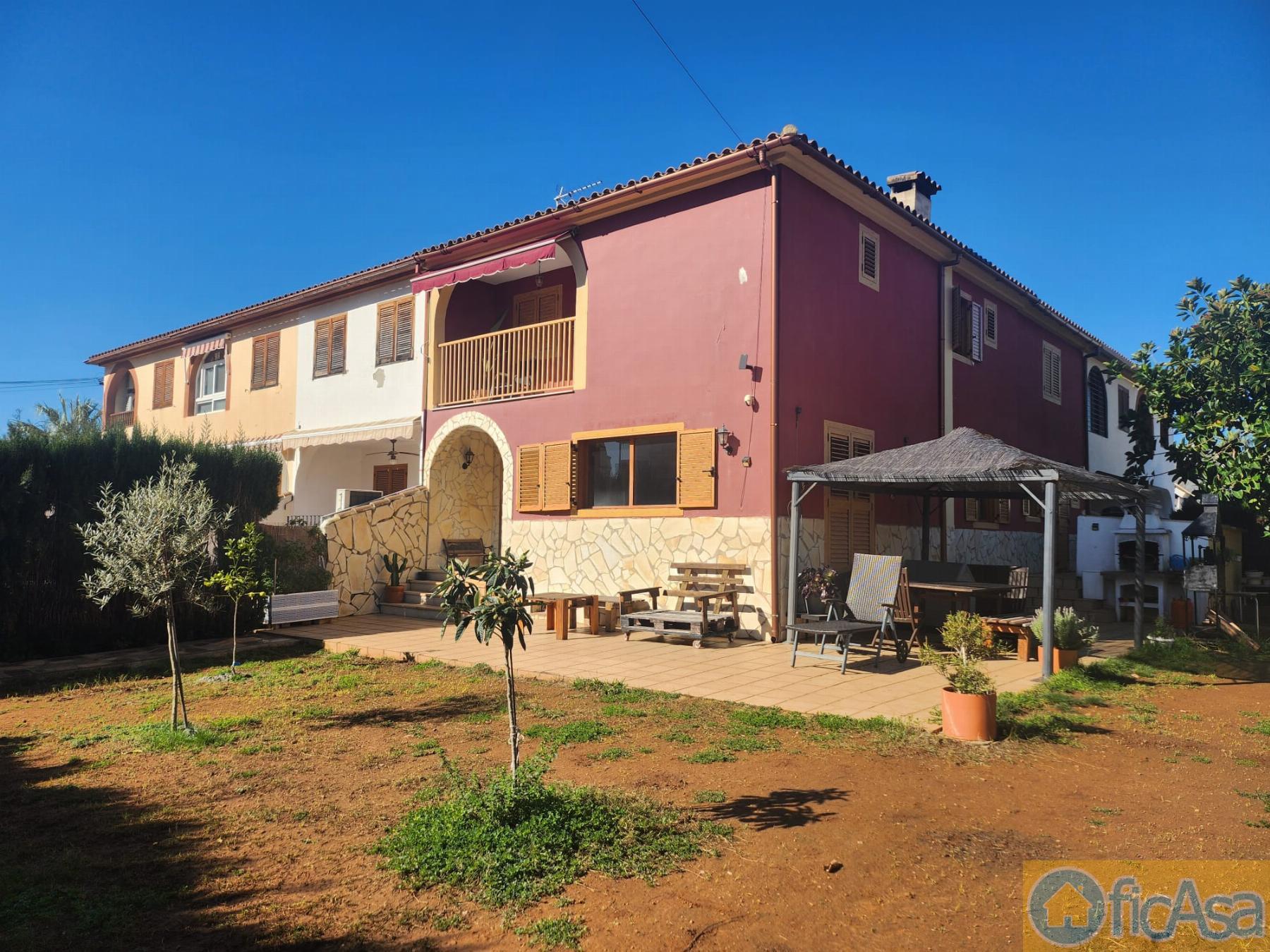 For sale of house in Benicasim