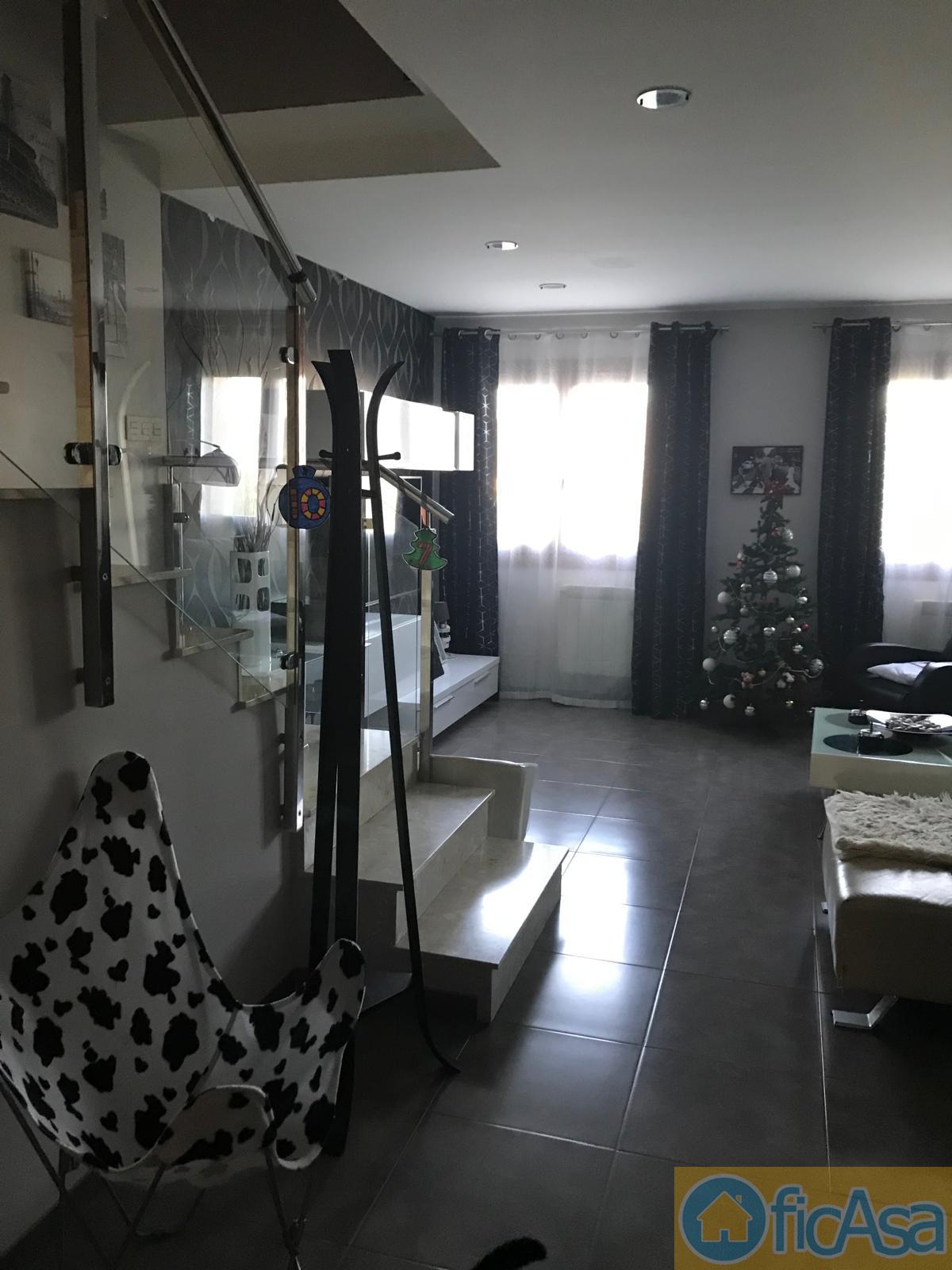 For sale of house in Castellón