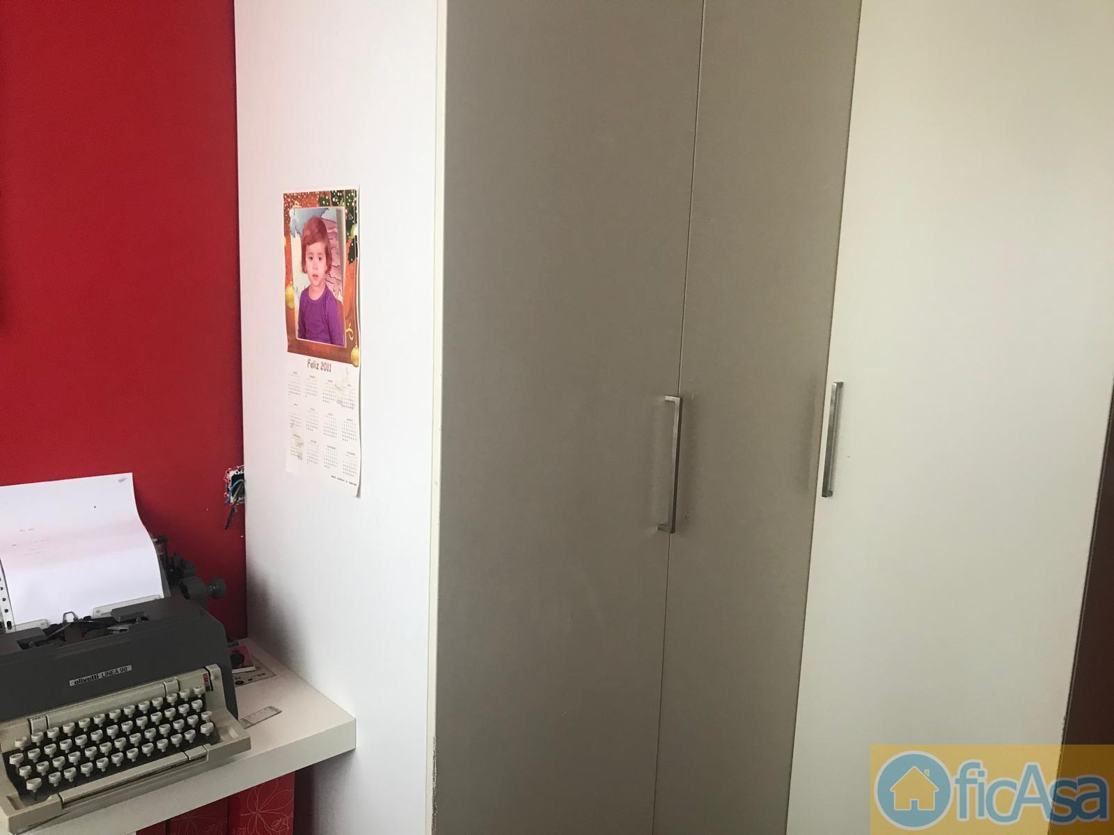 For sale of house in Castellón