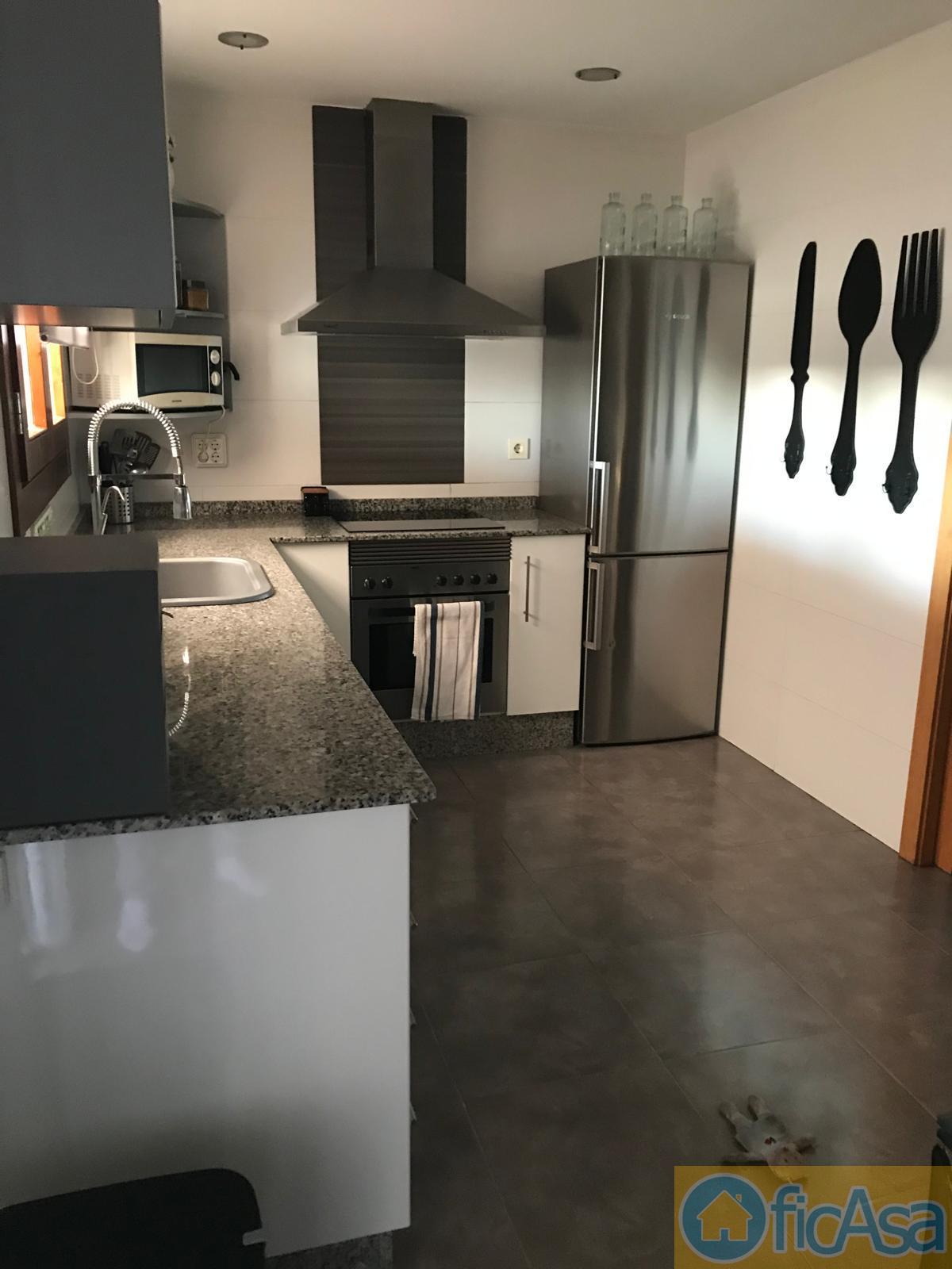 For sale of house in Castellón