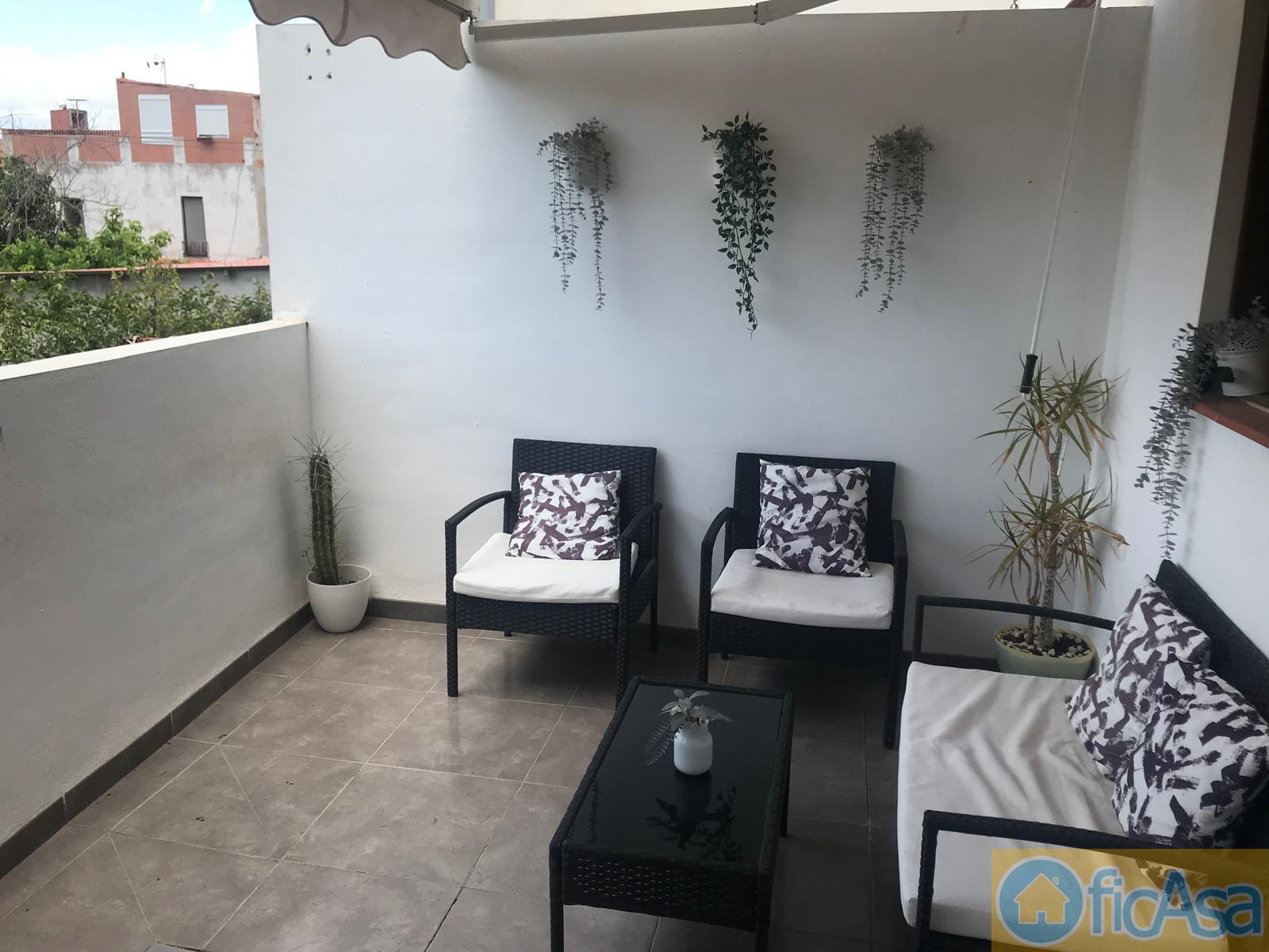 For sale of house in Castellón