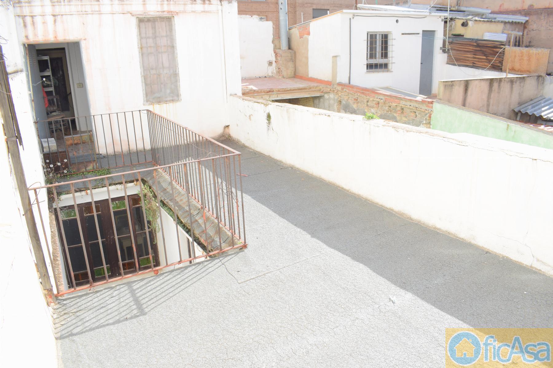 For sale of house in Castellón
