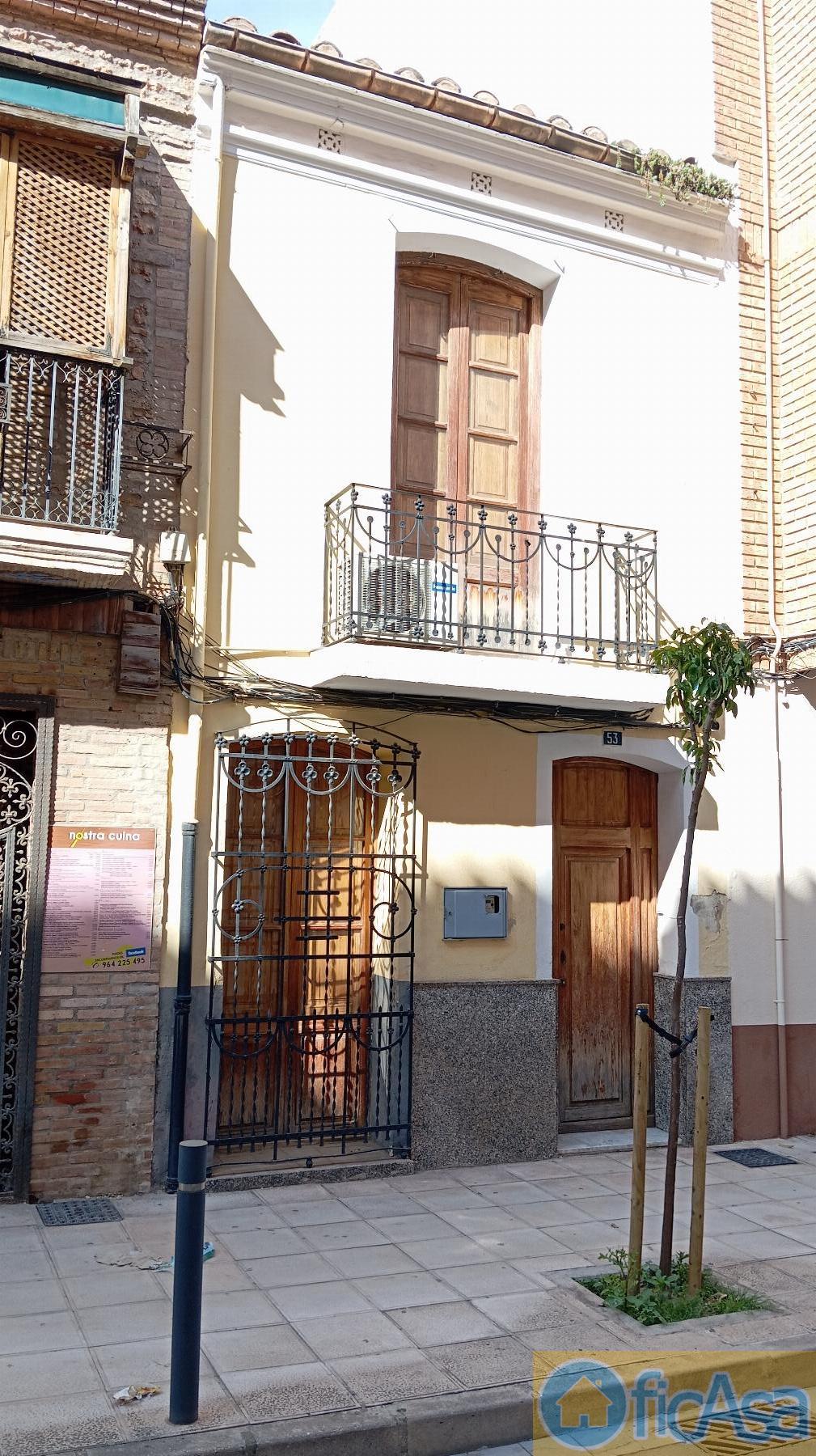 For sale of house in Castellón