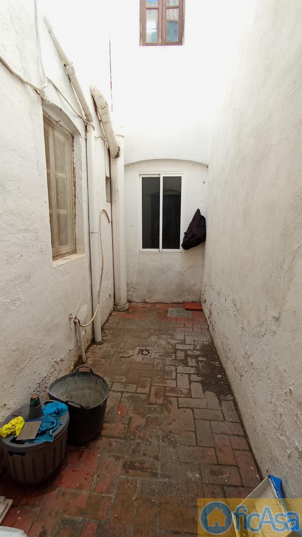 For sale of house in Castellón
