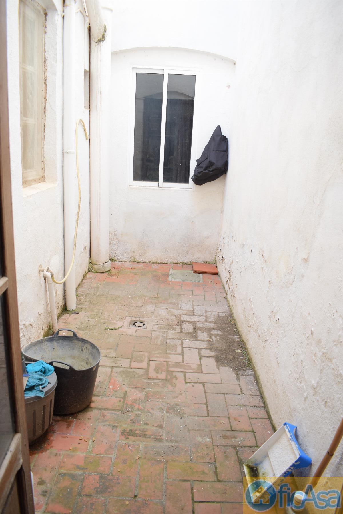 For sale of house in Castellón