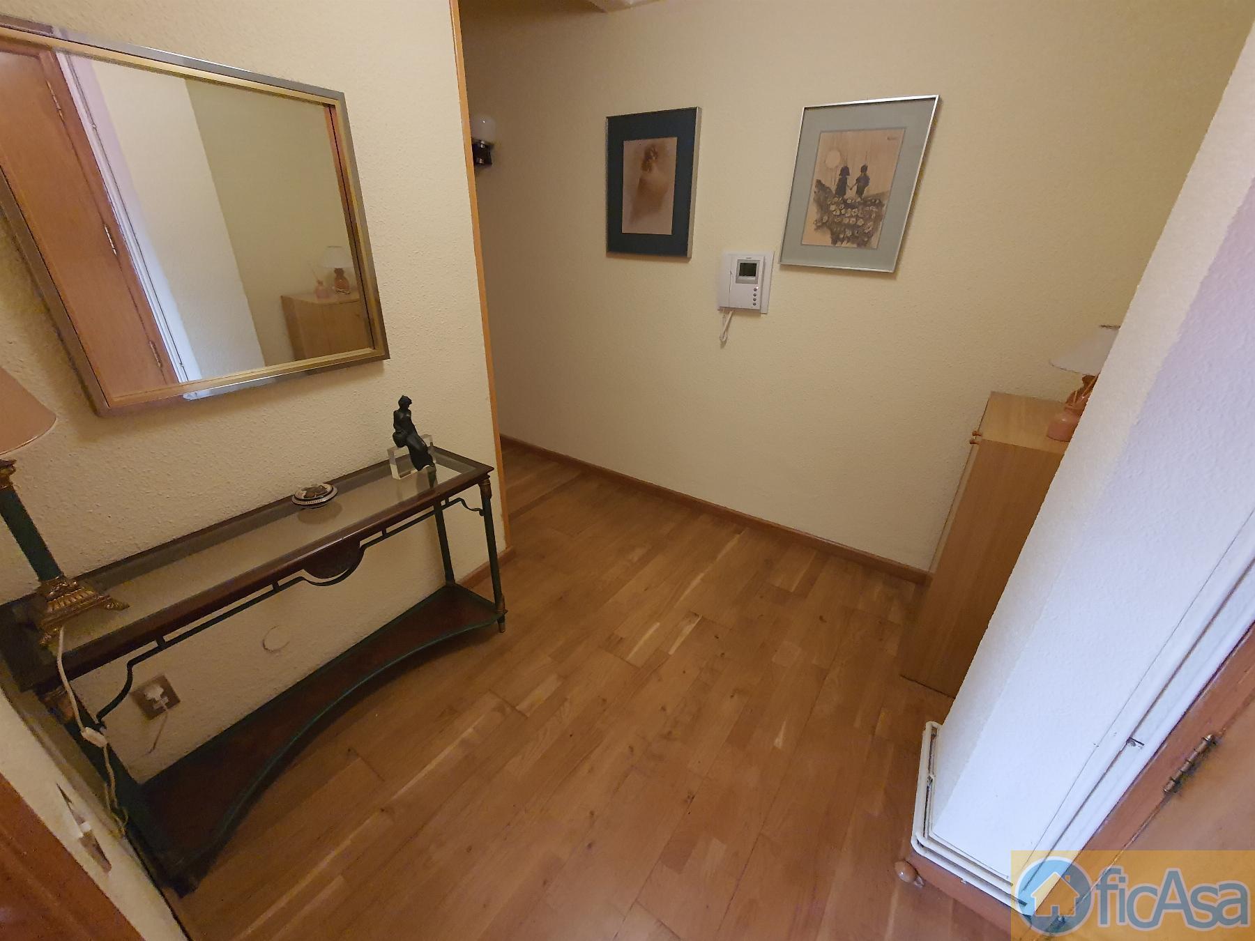 For sale of flat in Castellón