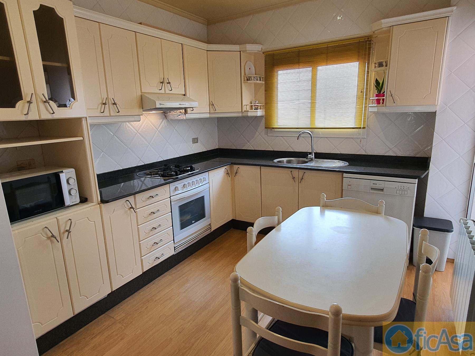 For sale of flat in Castellón