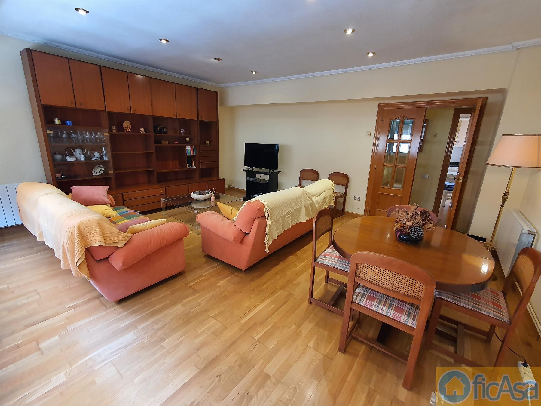 For sale of flat in Castellón
