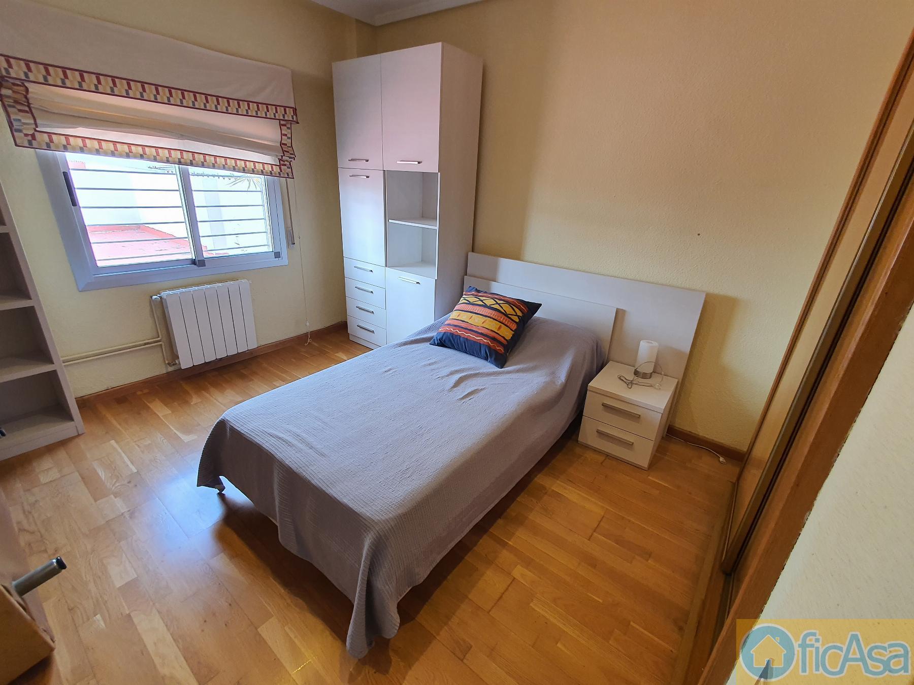 For sale of flat in Castellón