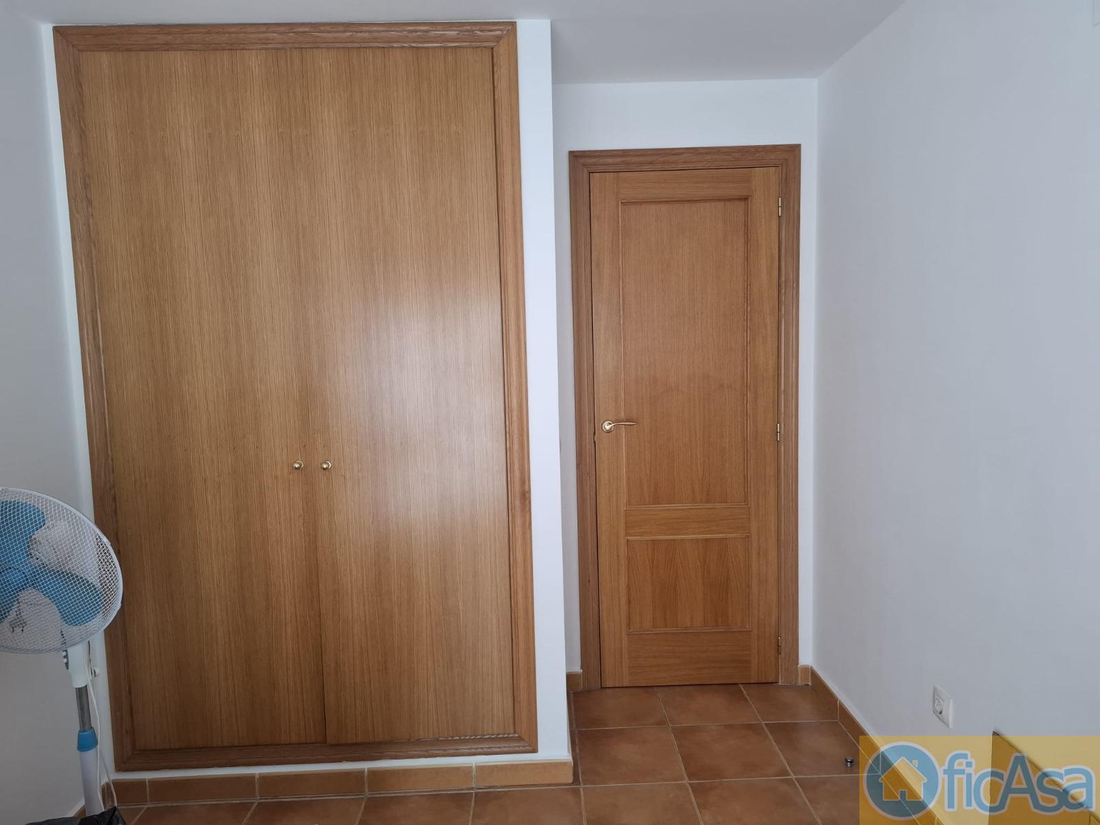 For sale of house in Almazora