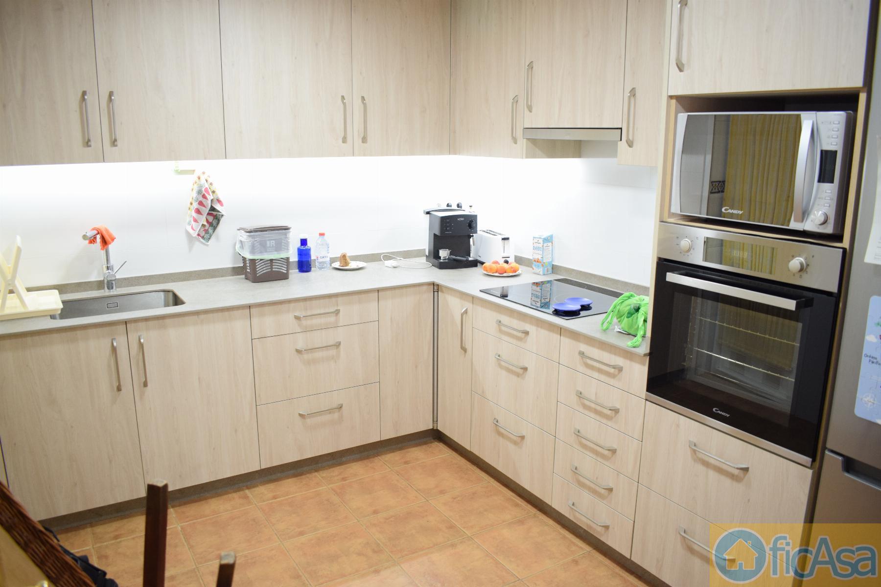 For sale of house in Alcora