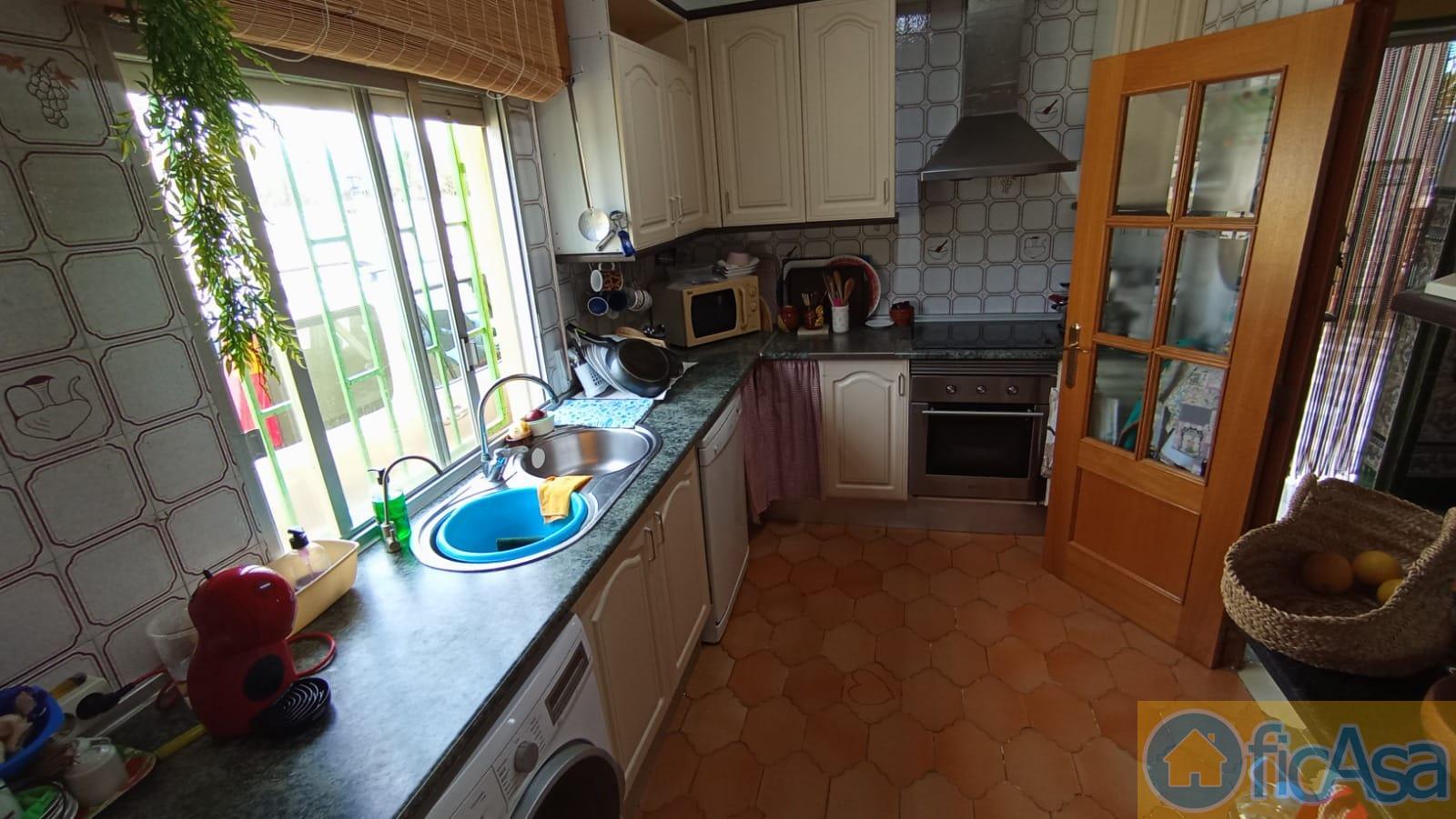 For sale of house in Castellón