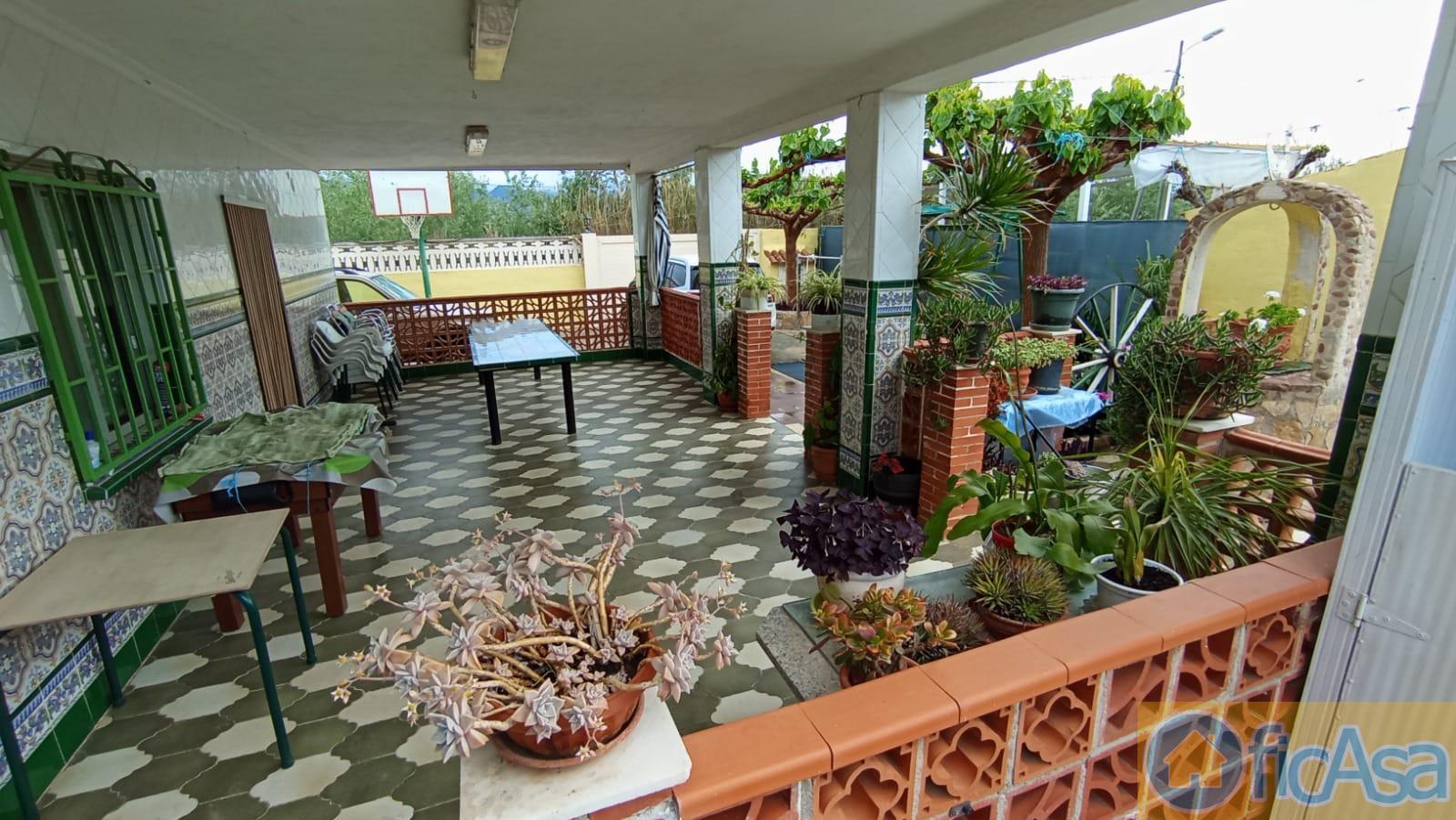 For sale of house in Castellón