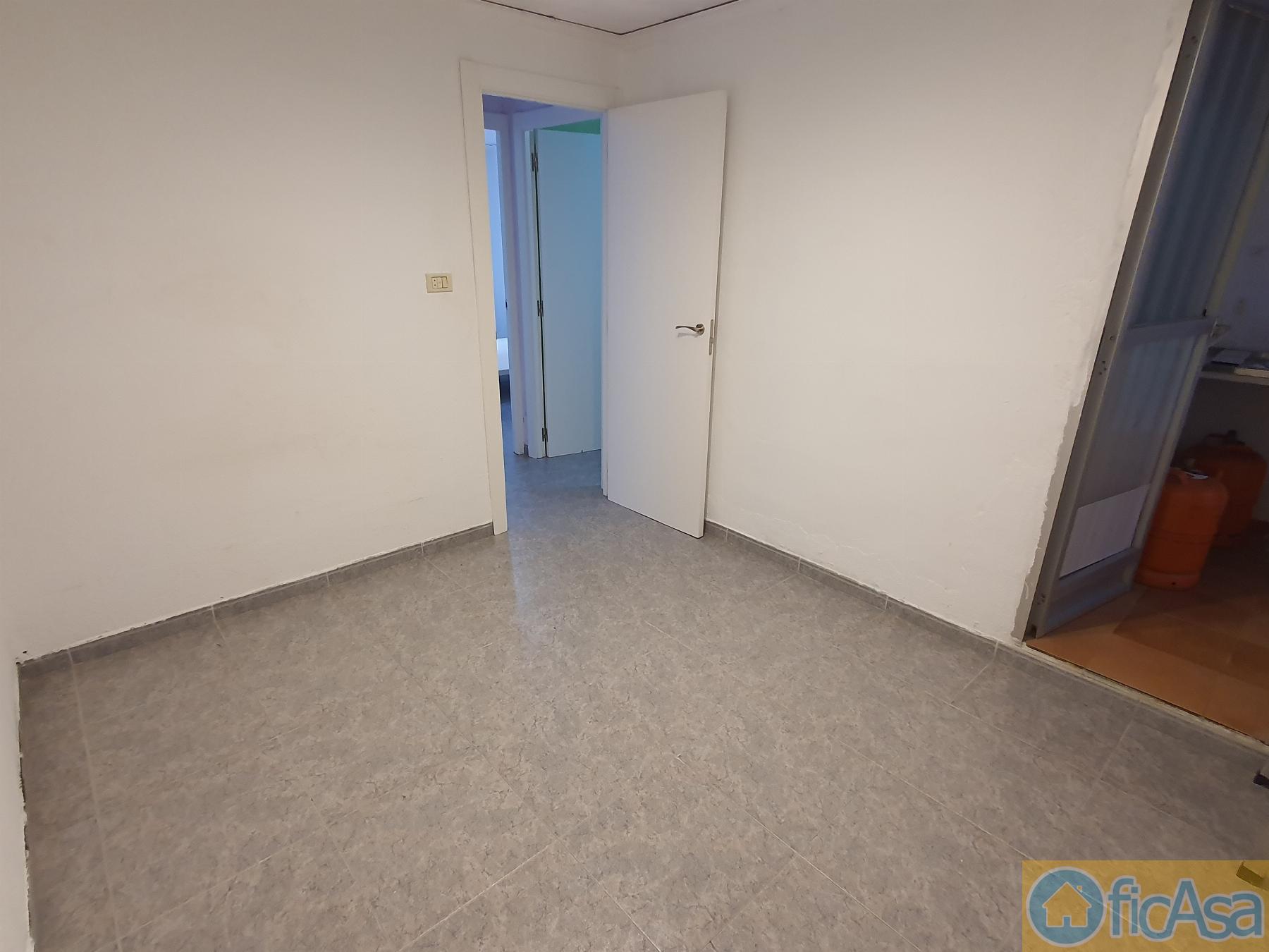 For sale of flat in Castellón