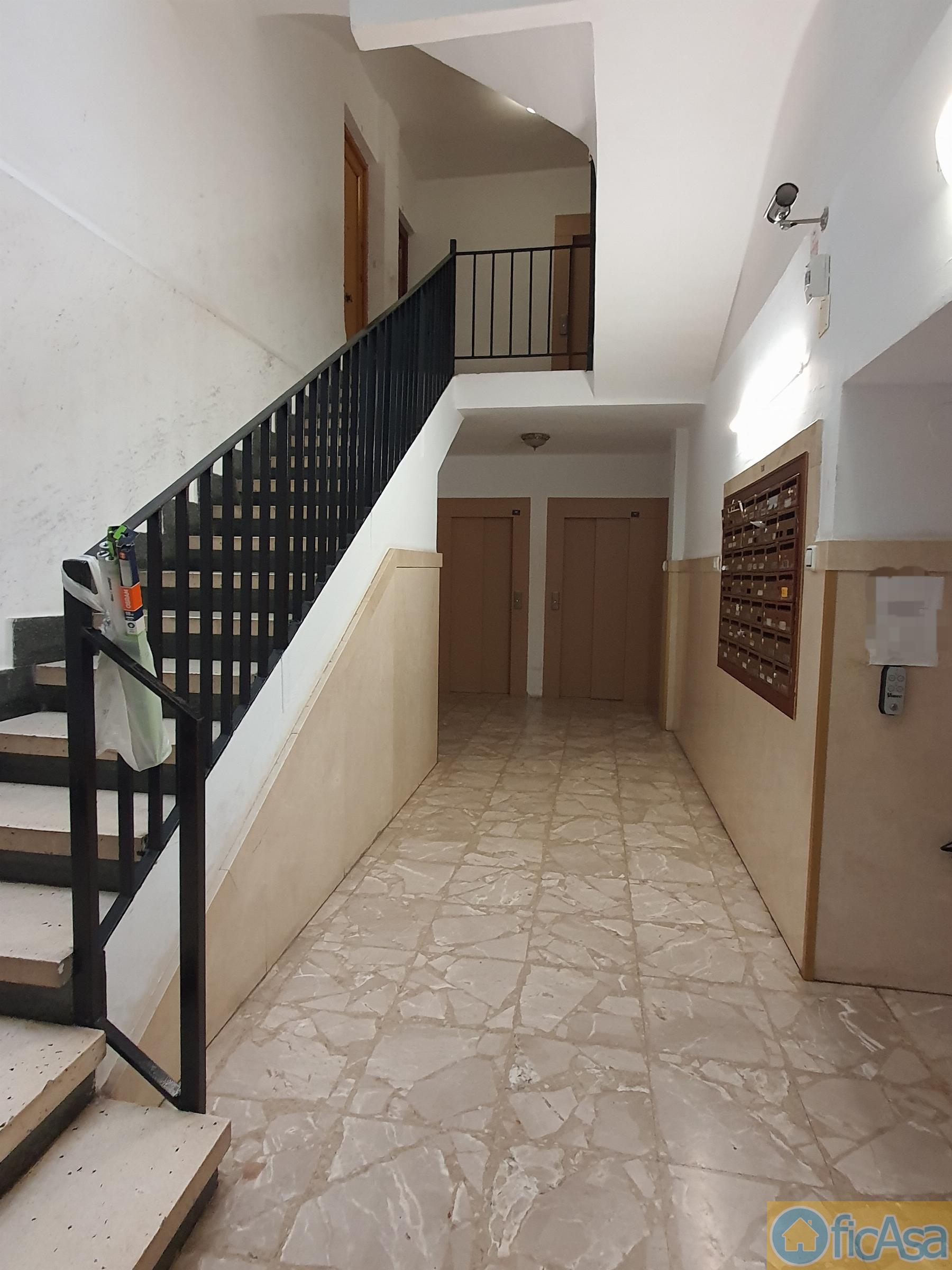 For sale of flat in Castellón