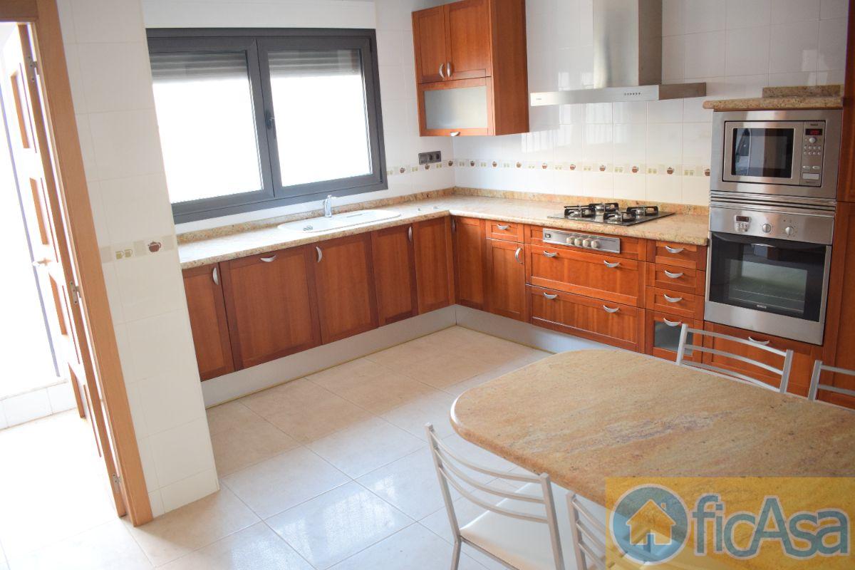 For sale of house in Castellón