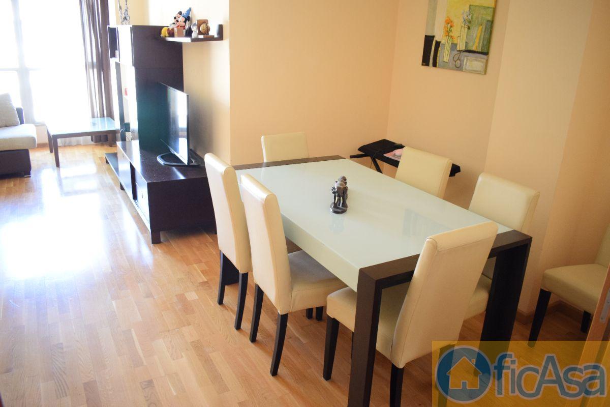 For sale of flat in Castellón