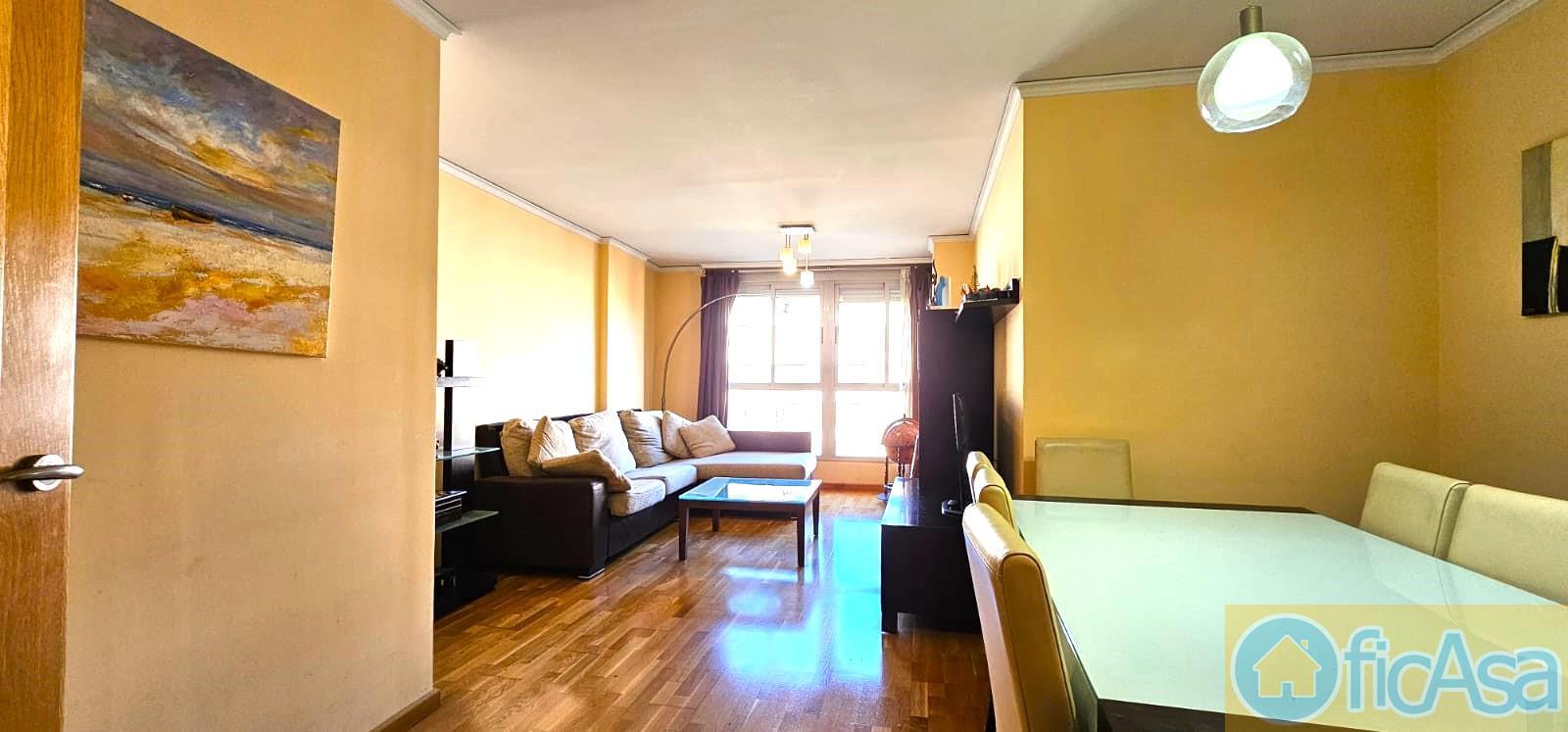 For sale of flat in Castellón