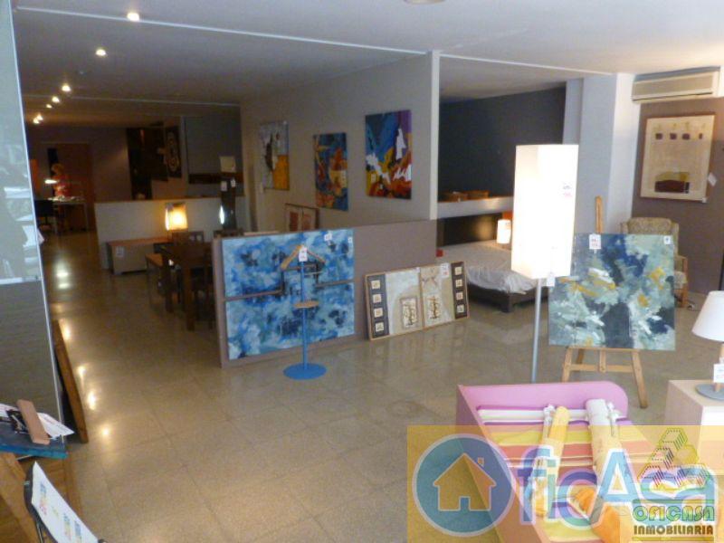 For rent of commercial in Castellón