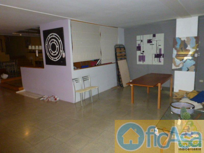 For rent of commercial in Castellón