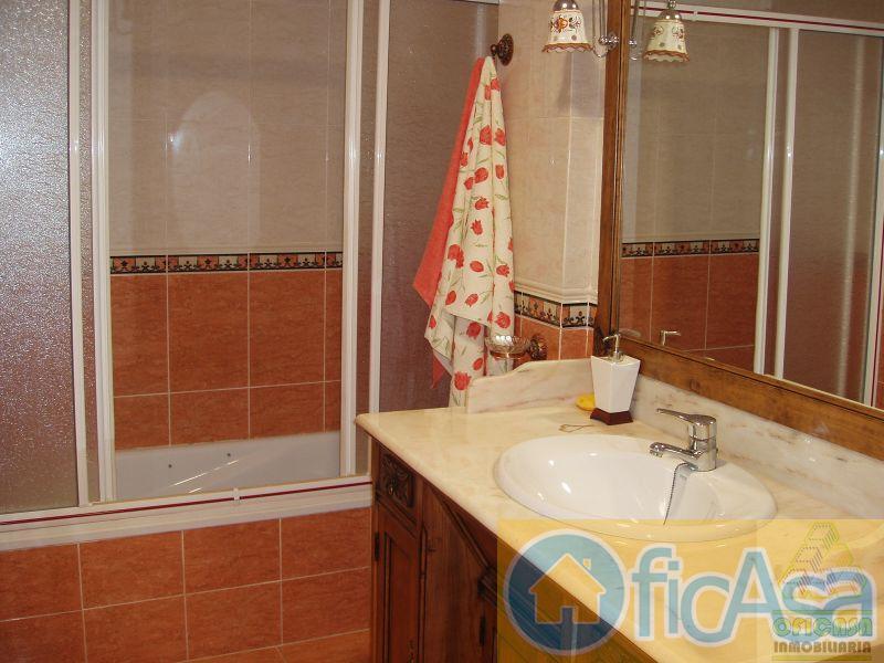 For sale of flat in Burriana