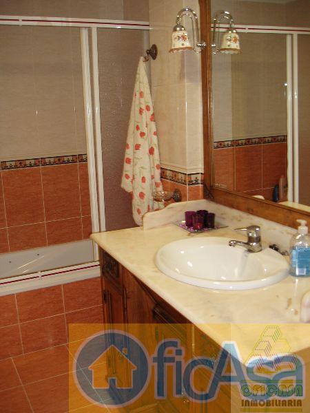 For sale of flat in Burriana
