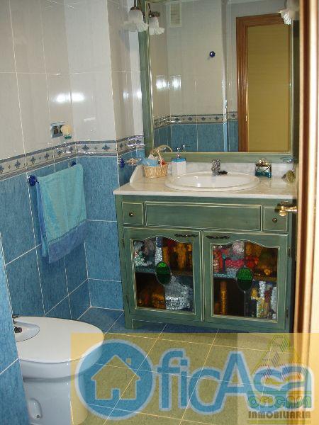 For sale of flat in Burriana