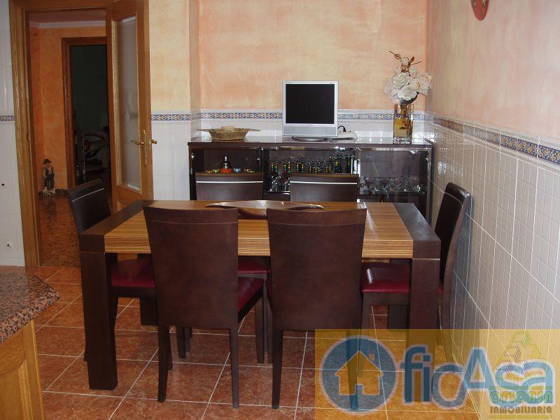 For sale of flat in Burriana