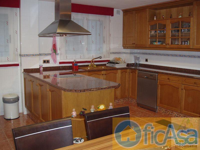 For sale of flat in Burriana