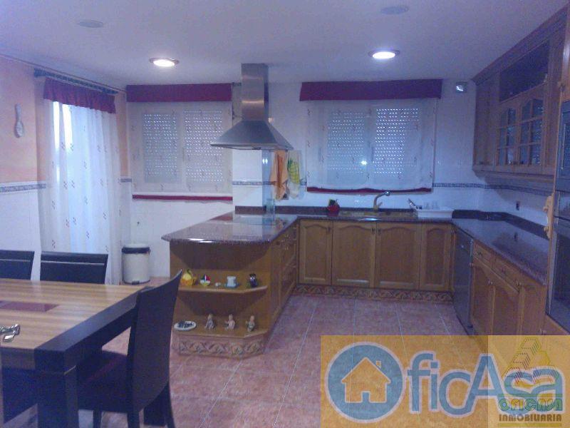 For sale of flat in Burriana