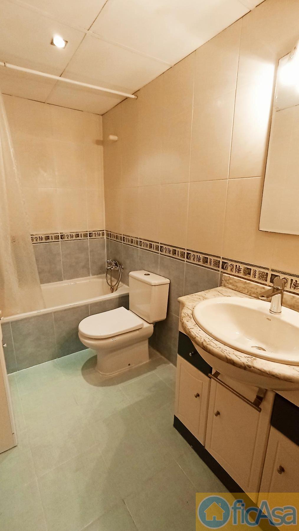 For sale of house in Castellón