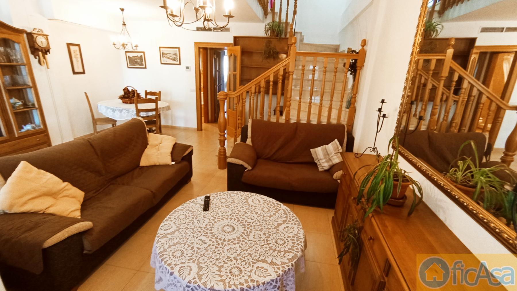 For sale of house in Castellón