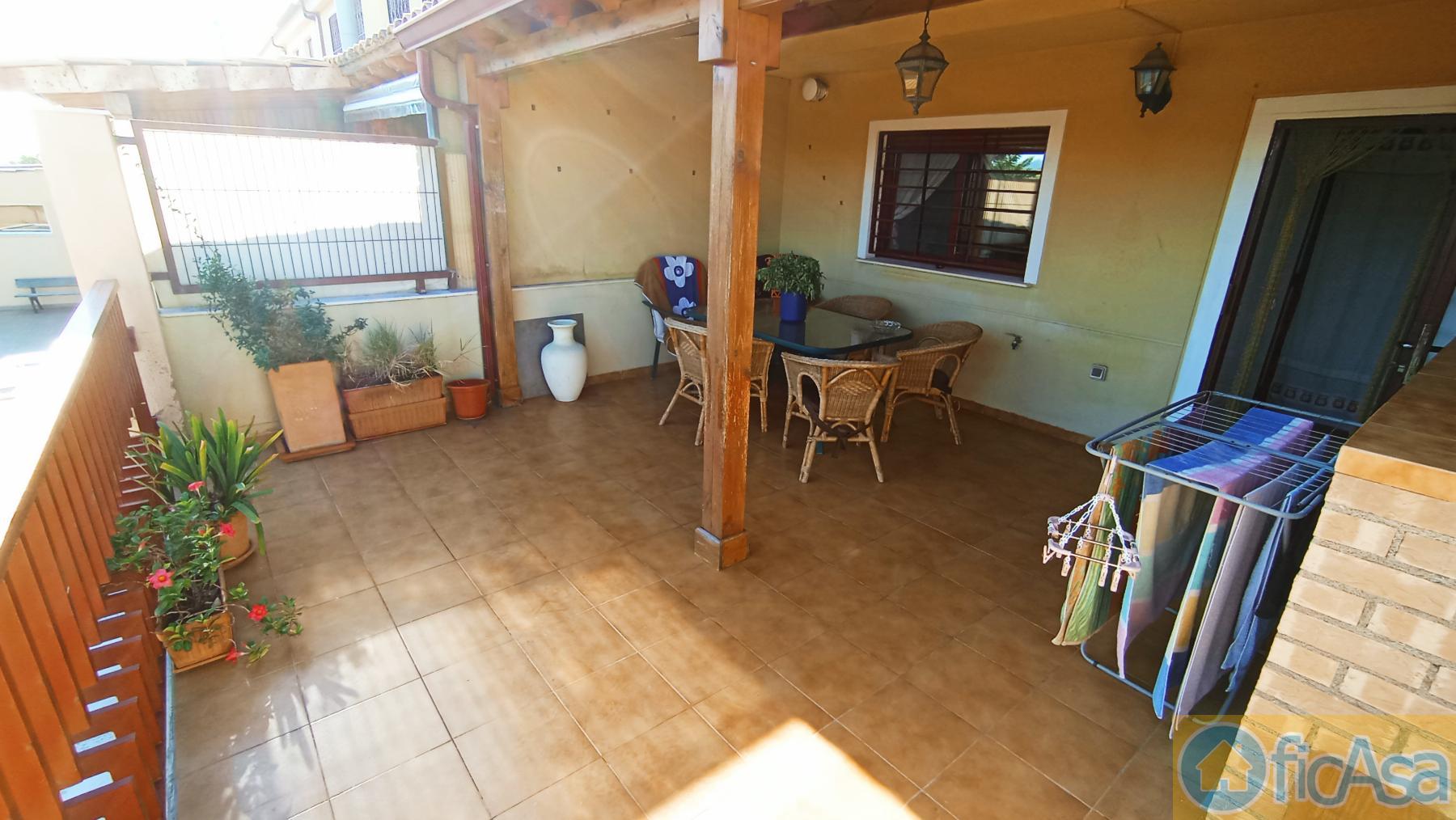 For sale of house in Castellón