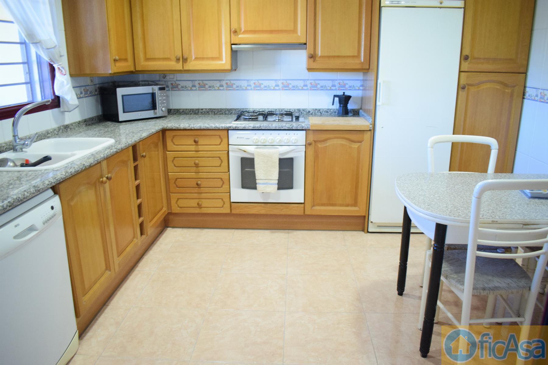 For sale of house in Castellón