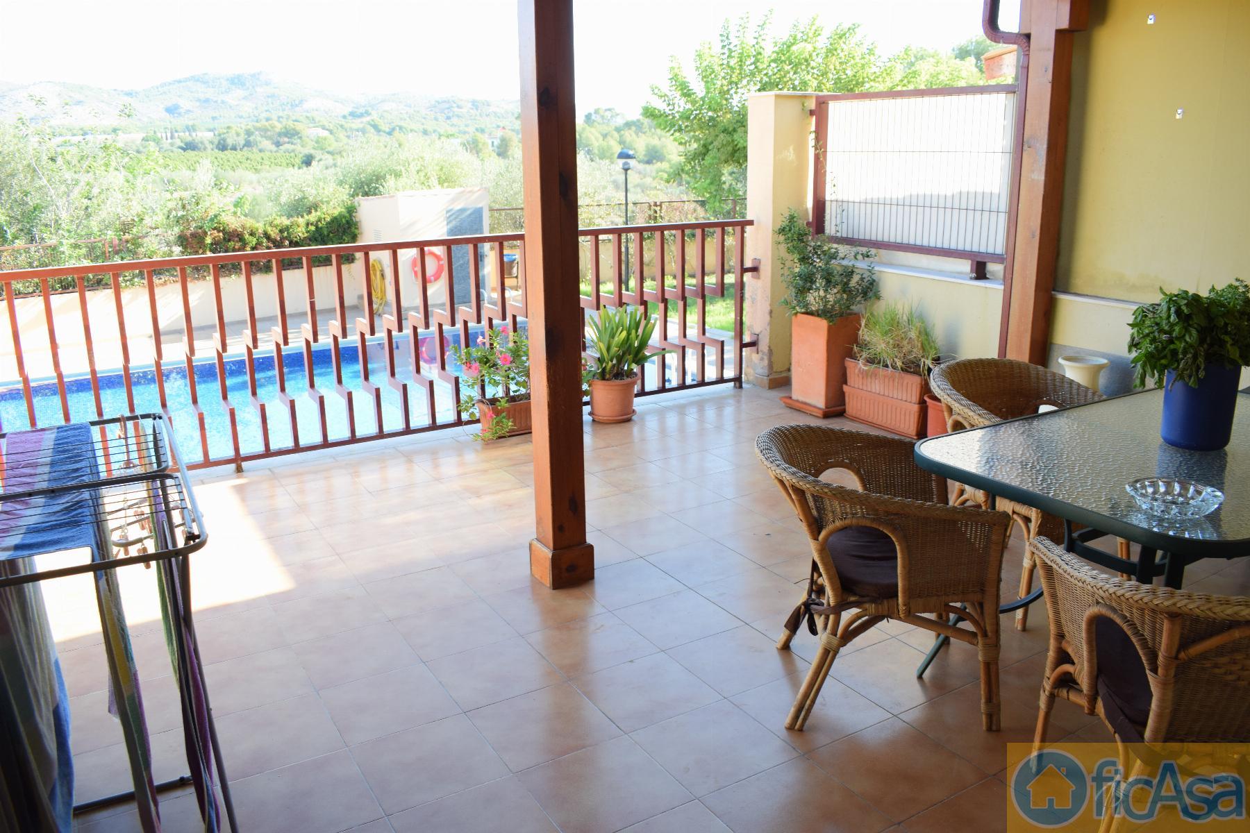 For sale of house in Castellón