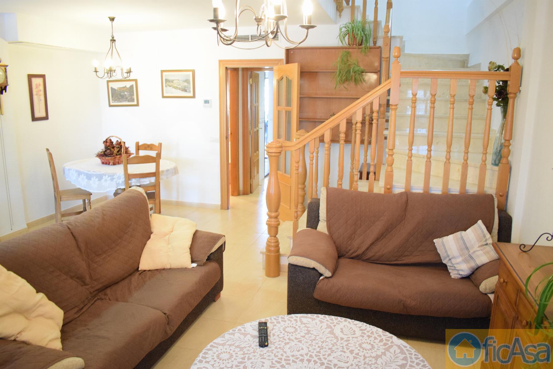 For sale of house in Castellón